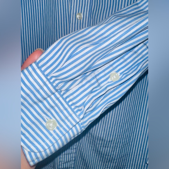 GUC• Ralph Lauren Striped Shirt • Size Small • - Picture 7 of 10